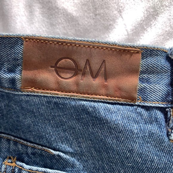 OM Medium Wash Jeans - Picture 4 of 4